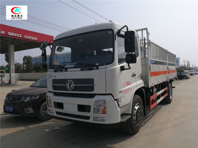 東風天錦6.6米氣瓶運輸車【二類】