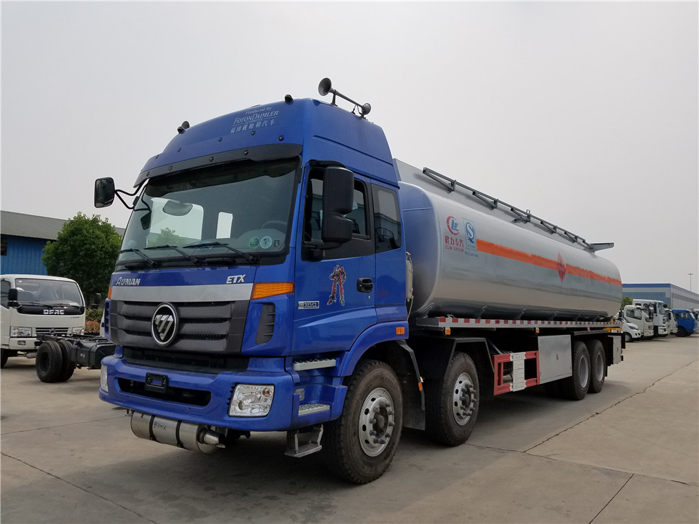 福田歐曼前四后八【25立方】運(yùn)油車