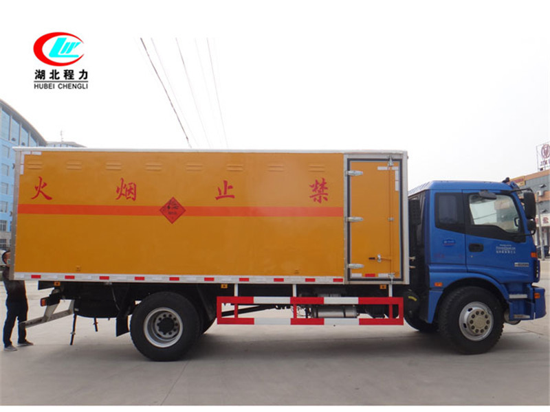 福田歐曼6.2米易燃氣體廂式運輸車【二類】