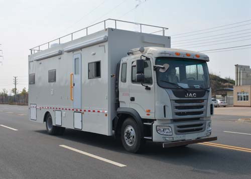 (廂長(zhǎng)7.4米)江淮格爾發(fā) 餐車